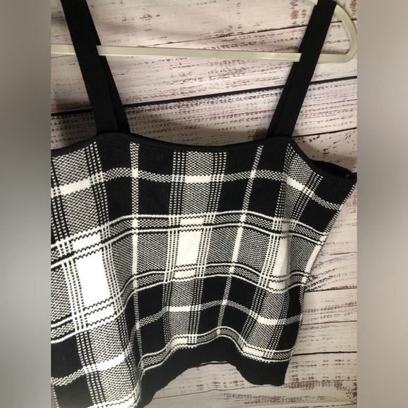 Black and White Plaid Women's Top - Picture 9 of 10